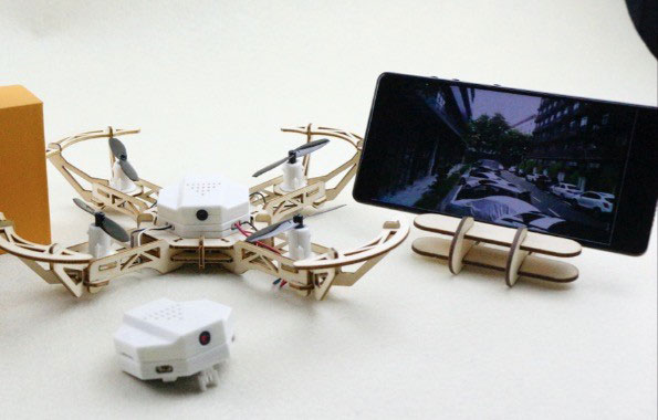 Drone éducatif modulaire en bois avec programmation graphique -